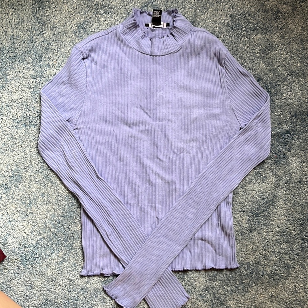Blue/purple lettuce trim long sleeve turtle neck